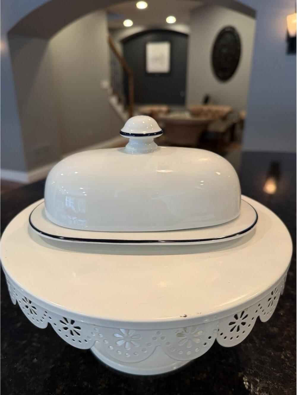 Vtg Dansk Christianshaven White & Blue Trim Butter Dish  W/Lid EUC